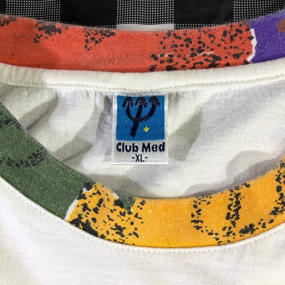 Club Med Phuket Thailand Hotel Big Print Logo Colorful Vintage T Shirt XL - Picture 7 of 8